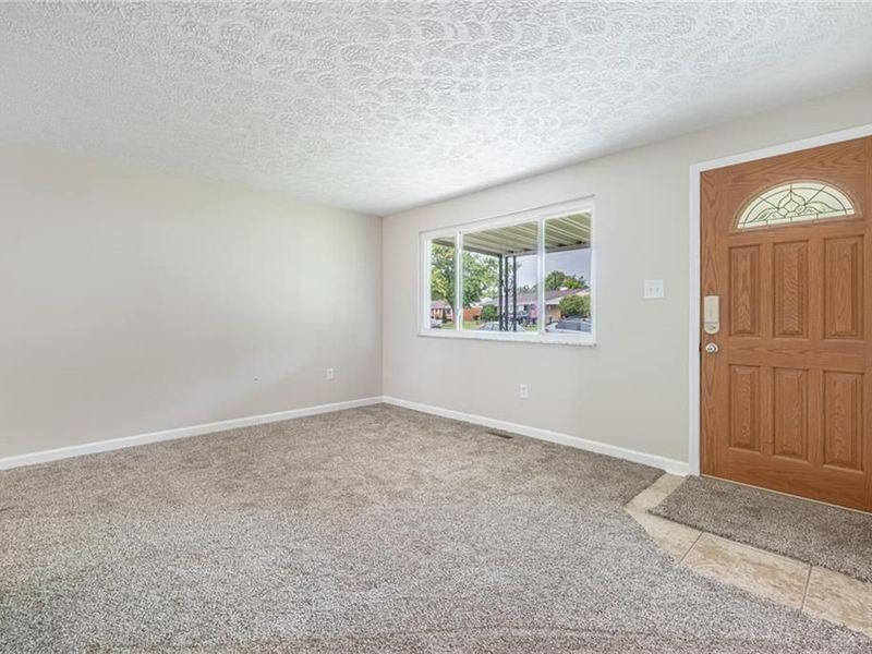 230 Laredo Avenue, Jackson Township, OH 45345 Photo 6