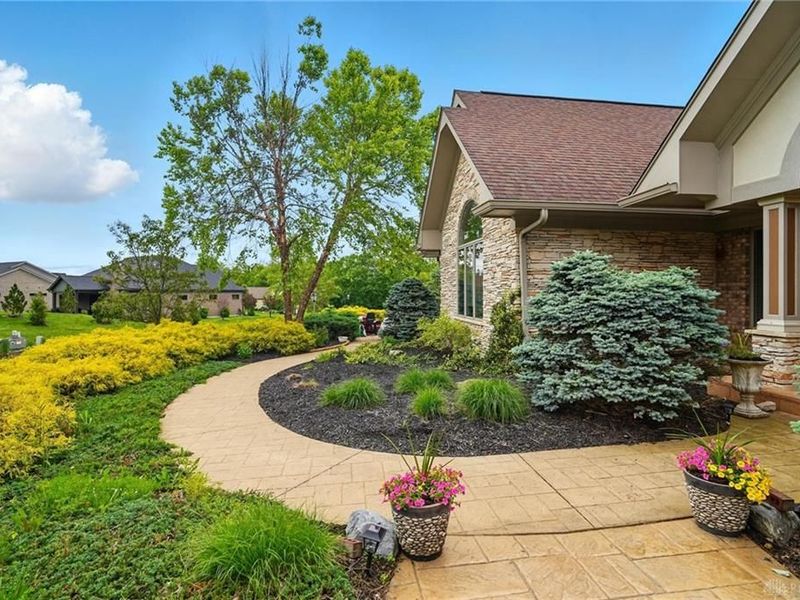 219 Chateau Valley Lane, South Lebanon, OH 45065 Photo 12