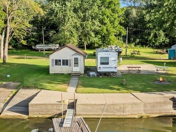 1246 N River Road, BYRON, IL 61010