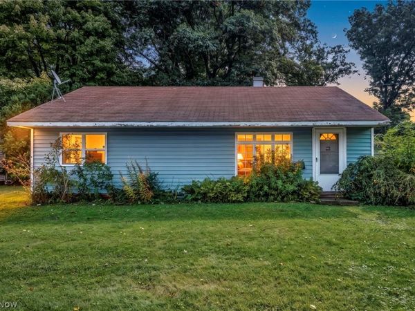 1781 Perth Road , Madison, OH 44057