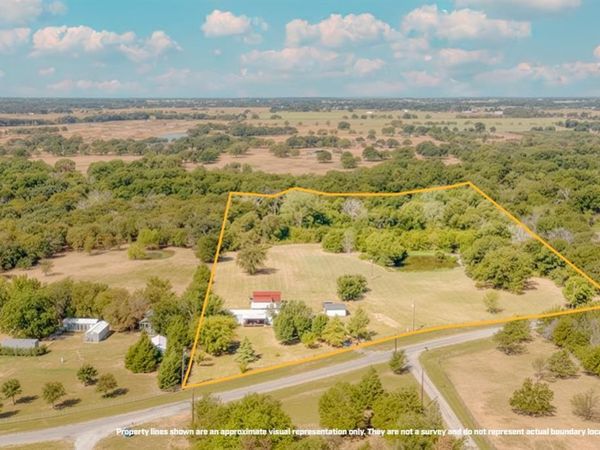 8838 Pecan Valley , Pilot Point, TX 76258