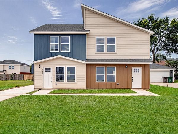 5836/5840 Eastland Street , Fort Worth, TX 76119