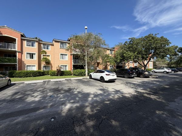 3874 Lyons Road, Unit 205-6, Coconut Creek, FL 33073