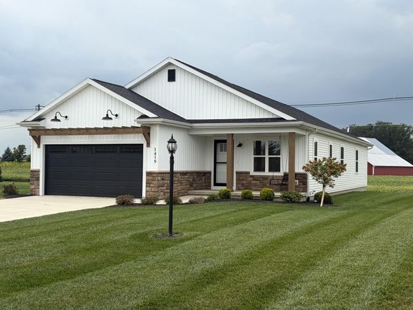 1419 Madison Place, Wapakoneta, OH 45895