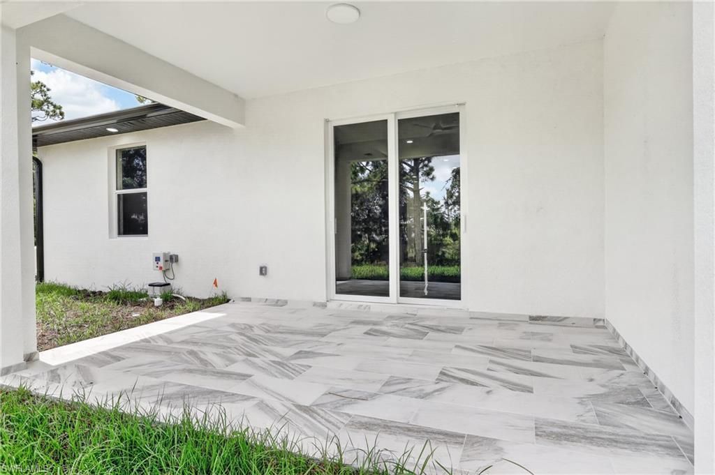 2117 Leda Ave S, Lehigh Acres, FL 33973 Photo