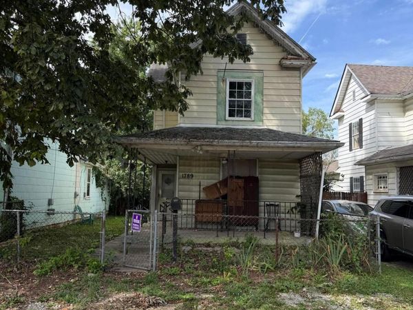 1789 Goethe Avenue , Columbus, OH 43207