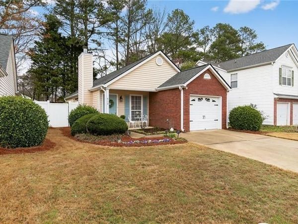 513 Stanford Place , Woodstock, GA 30188