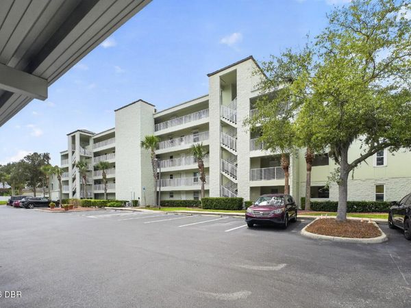 711 N Halifax Avenue, Unit 106, Daytona Beach, FL 32118