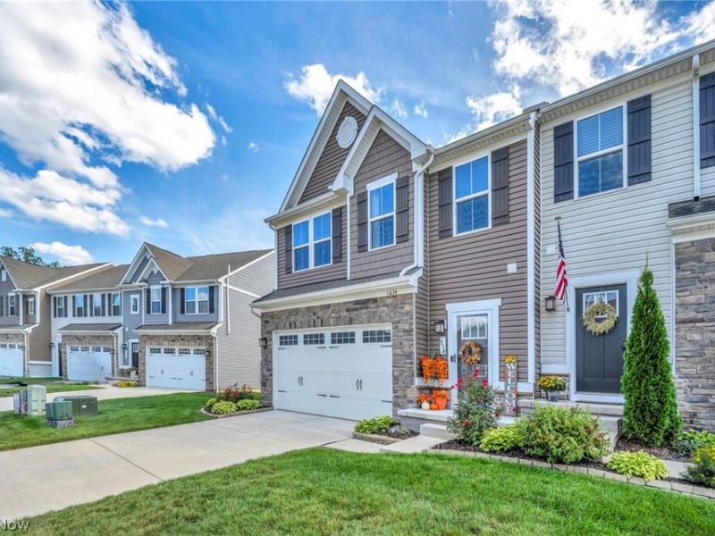 1634 Cypress Court, Stow, OH 44224 Photo 2