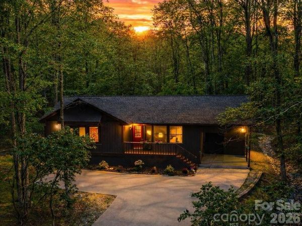 417 Soquili Drive, Brevard, NC 28712