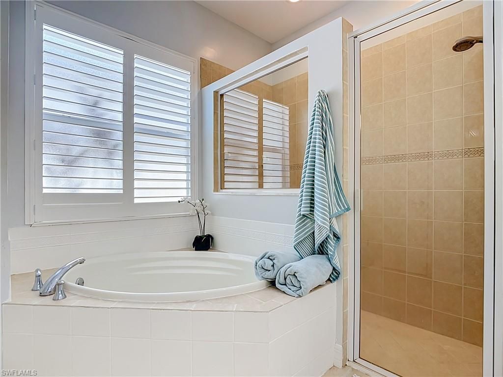 28290 L Burton Fletcher Ct, Bonita Springs, FL 34135 Photo