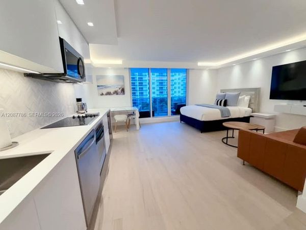 2301 Collins Ave, Unit 920, Miami Beach, FL 33139