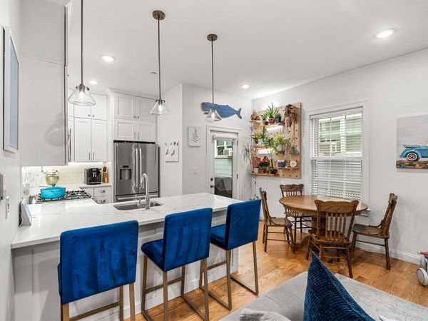 559 East 5th, Unit 1, Boston, MA 02127