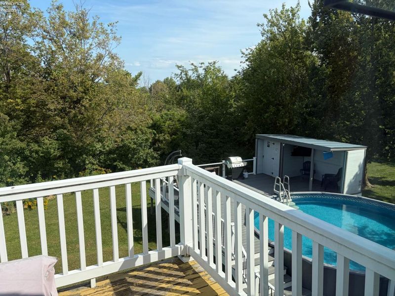 203 Lower Cliff Drive, Kelleys Island, OH 43438 Photo 17