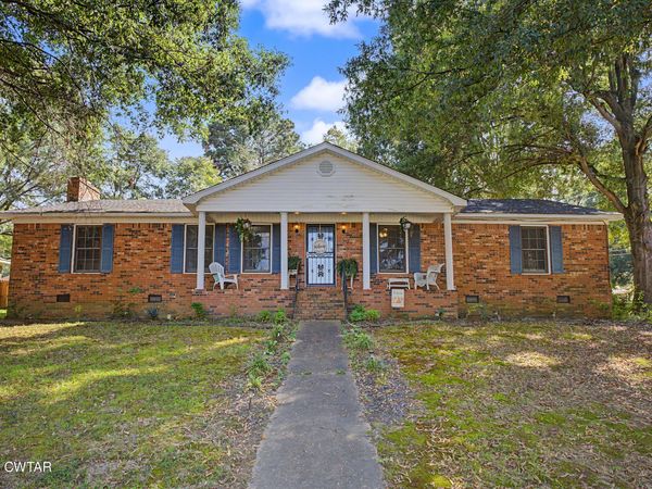 3006 Redwood Street , Humboldt, TN 38343