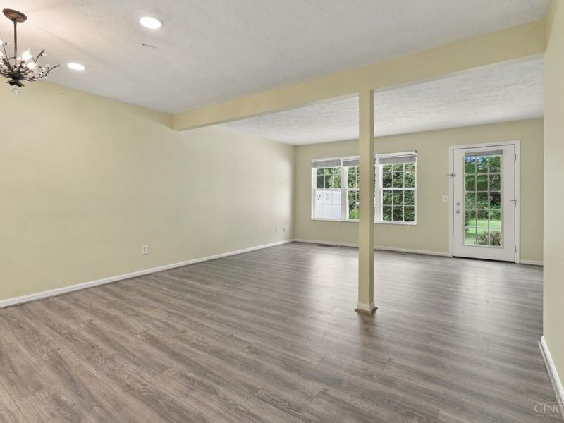 7576 Lake Pointe, Hamilton Township, OH 45039 Photo 10