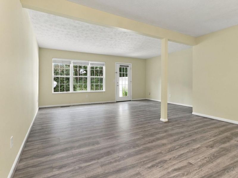 7576 Lake Pointe, Hamilton Township, OH 45039 Photo 11