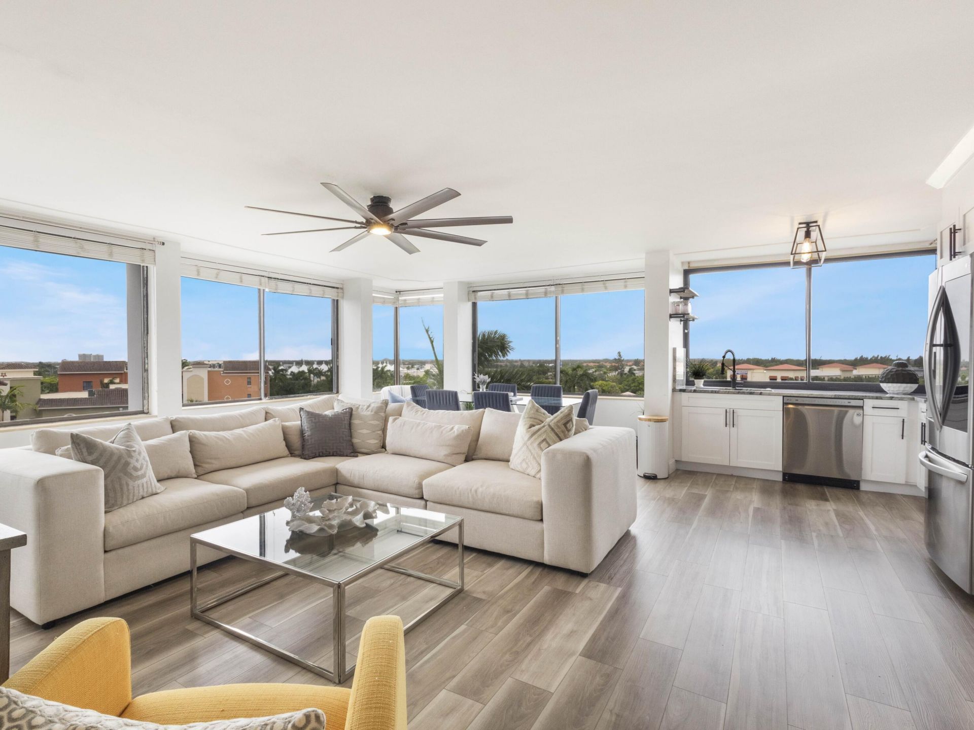 1500 Presidential Way, Unit 701, West Palm Beach, FL 33401 Photo