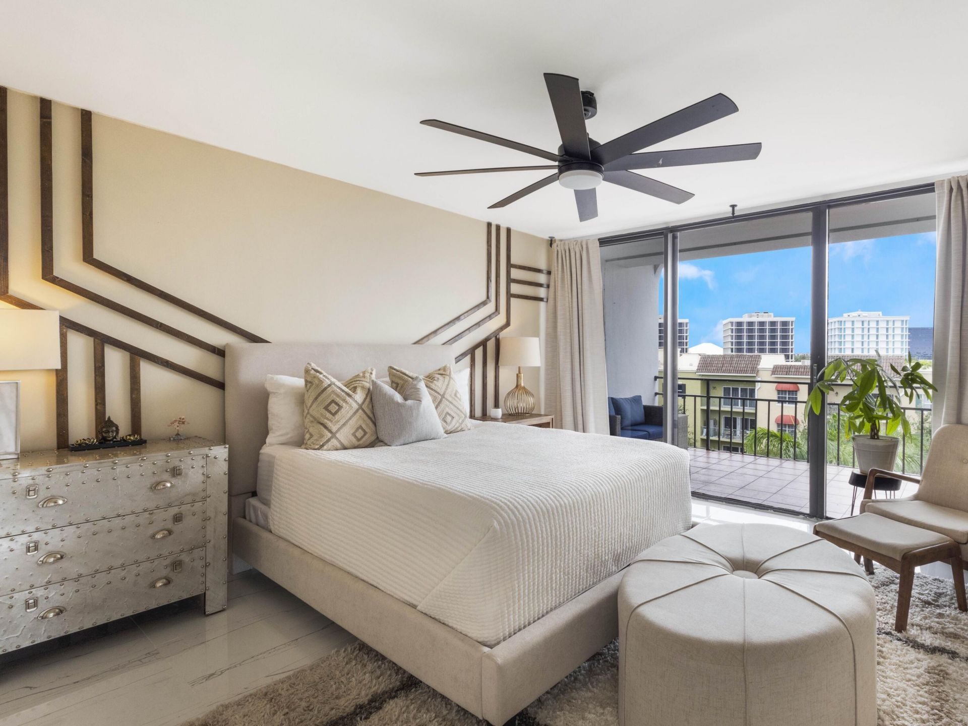 1500 Presidential Way, Unit 701, West Palm Beach, FL 33401 Photo
