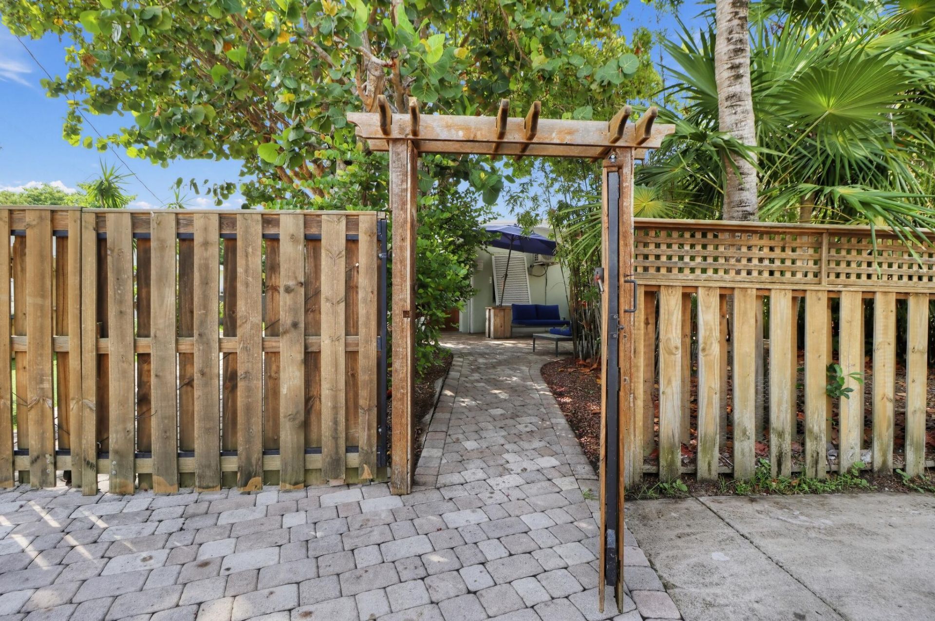 2240 Harbor Drive, Marathon, FL 33050 Photo