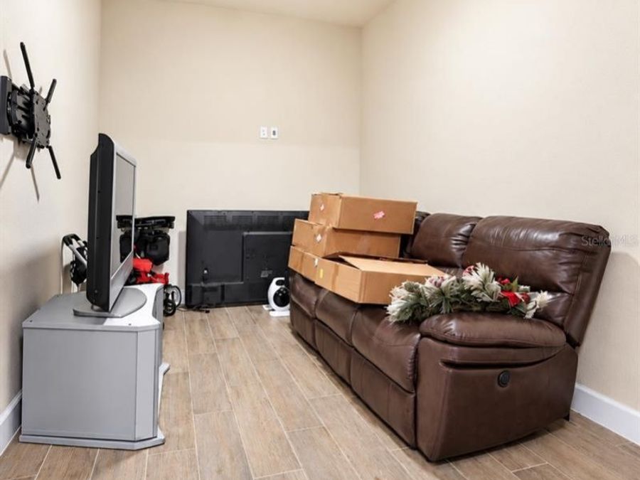 Property Image 44