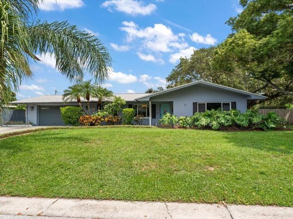 1 MAPLEWOOD AVENUE , CLEARWATER, FL 33765