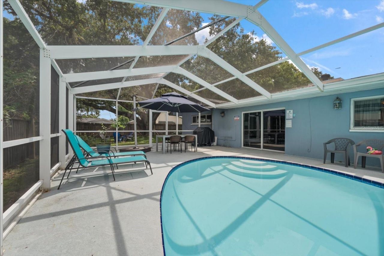 1 Maplewood Avenue, Clearwater, FL 33765 Photo