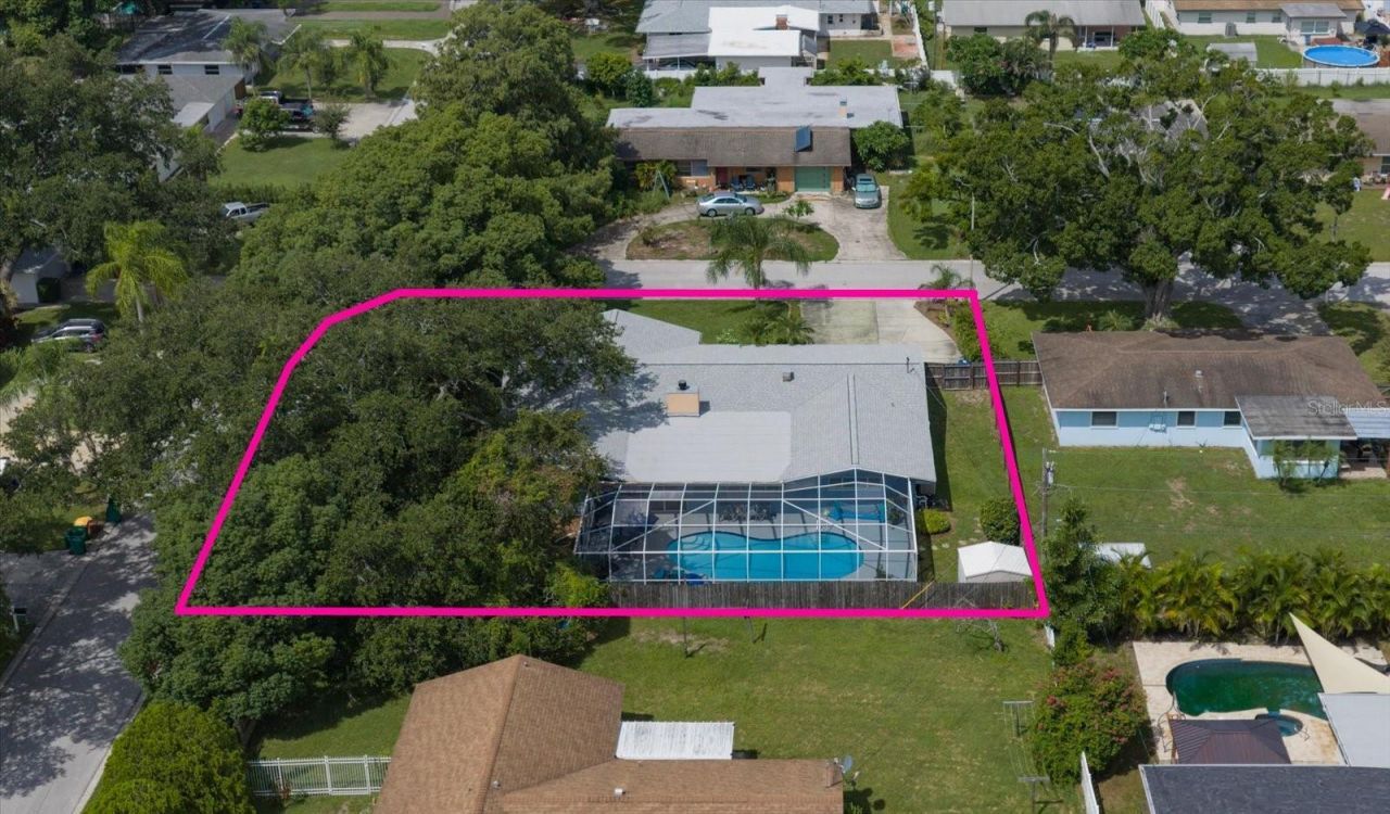 1 Maplewood Avenue, Clearwater, FL 33765 Photo