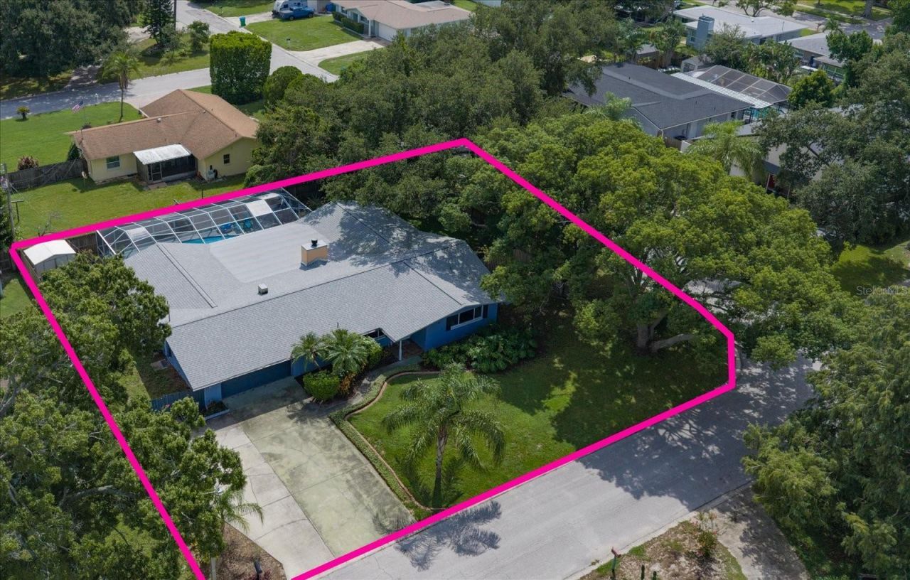 1 Maplewood Avenue, Clearwater, FL 33765 Photo