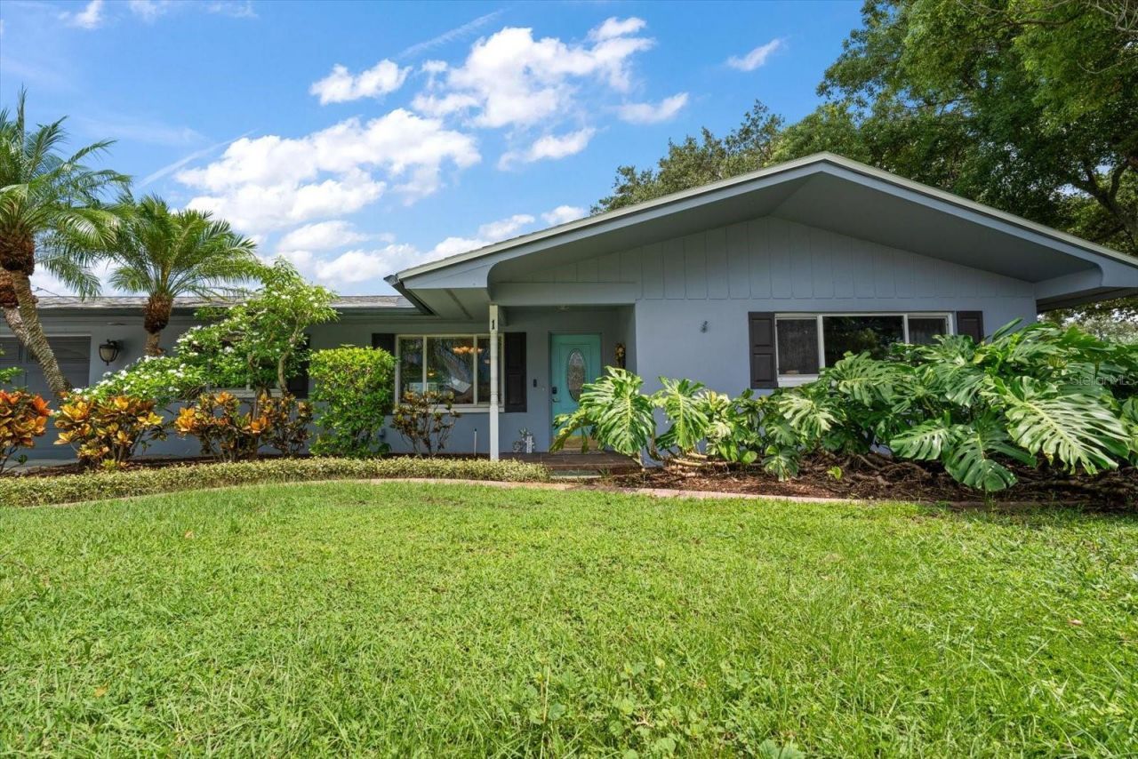 1 Maplewood Avenue, Clearwater, FL 33765 Photo