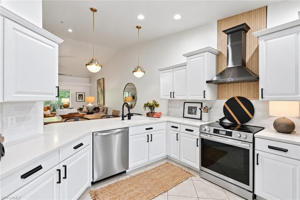 3685 Buttonwood Way, Unit 1521, Naples, FL 34112 Photo