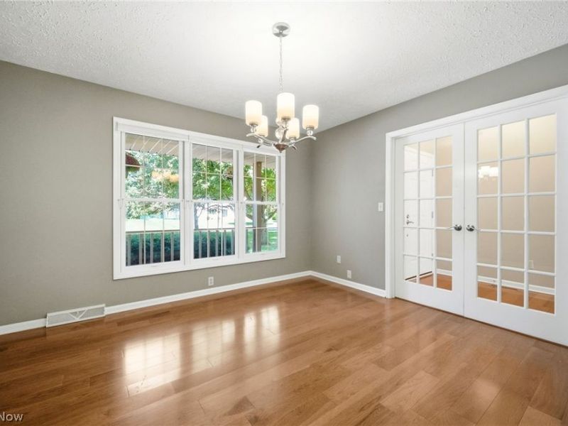 37099 Hunters Trail , Avon, OH 44011 Photo 15