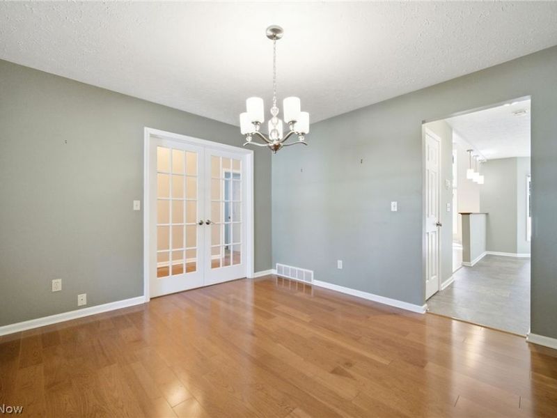 37099 Hunters Trail , Avon, OH 44011 Photo 16