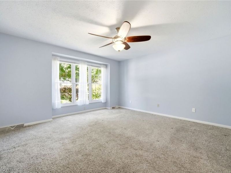 37099 Hunters Trail , Avon, OH 44011 Photo 19