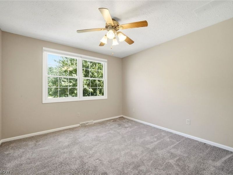 37099 Hunters Trail , Avon, OH 44011 Photo 27