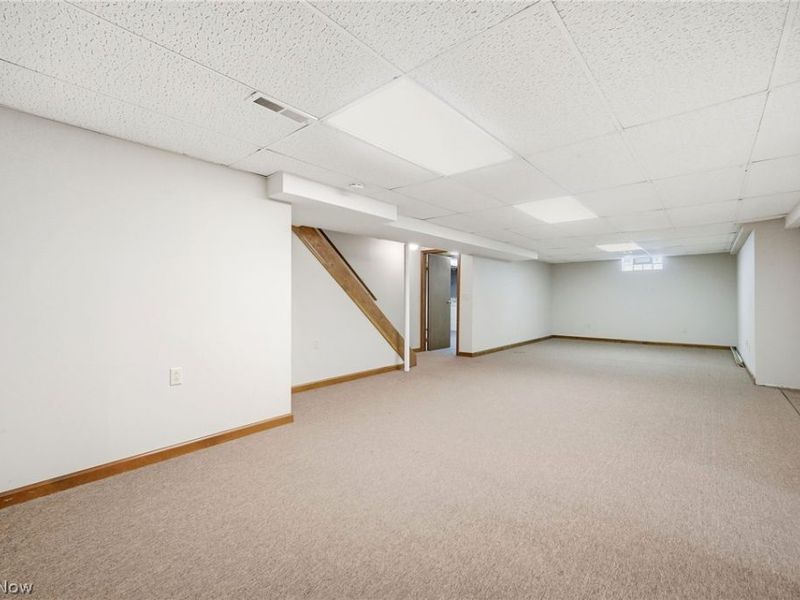37099 Hunters Trail , Avon, OH 44011 Photo 31