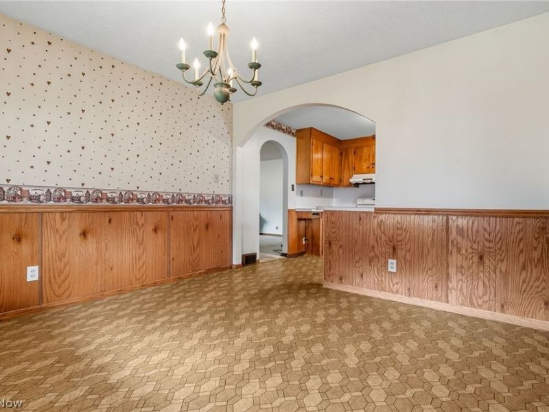 200 Gnau Avenue SW, Perry Township, OH 44646 Photo 14