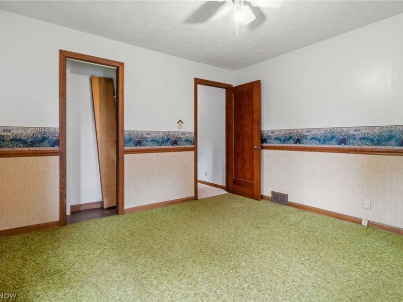 200 Gnau Avenue SW, Perry Township, OH 44646 Photo 16