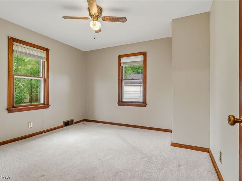 200 Gnau Avenue SW, Perry Township, OH 44646 Photo 17