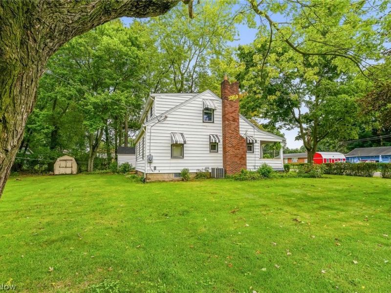 200 Gnau Avenue SW, Perry Township, OH 44646 Photo 31