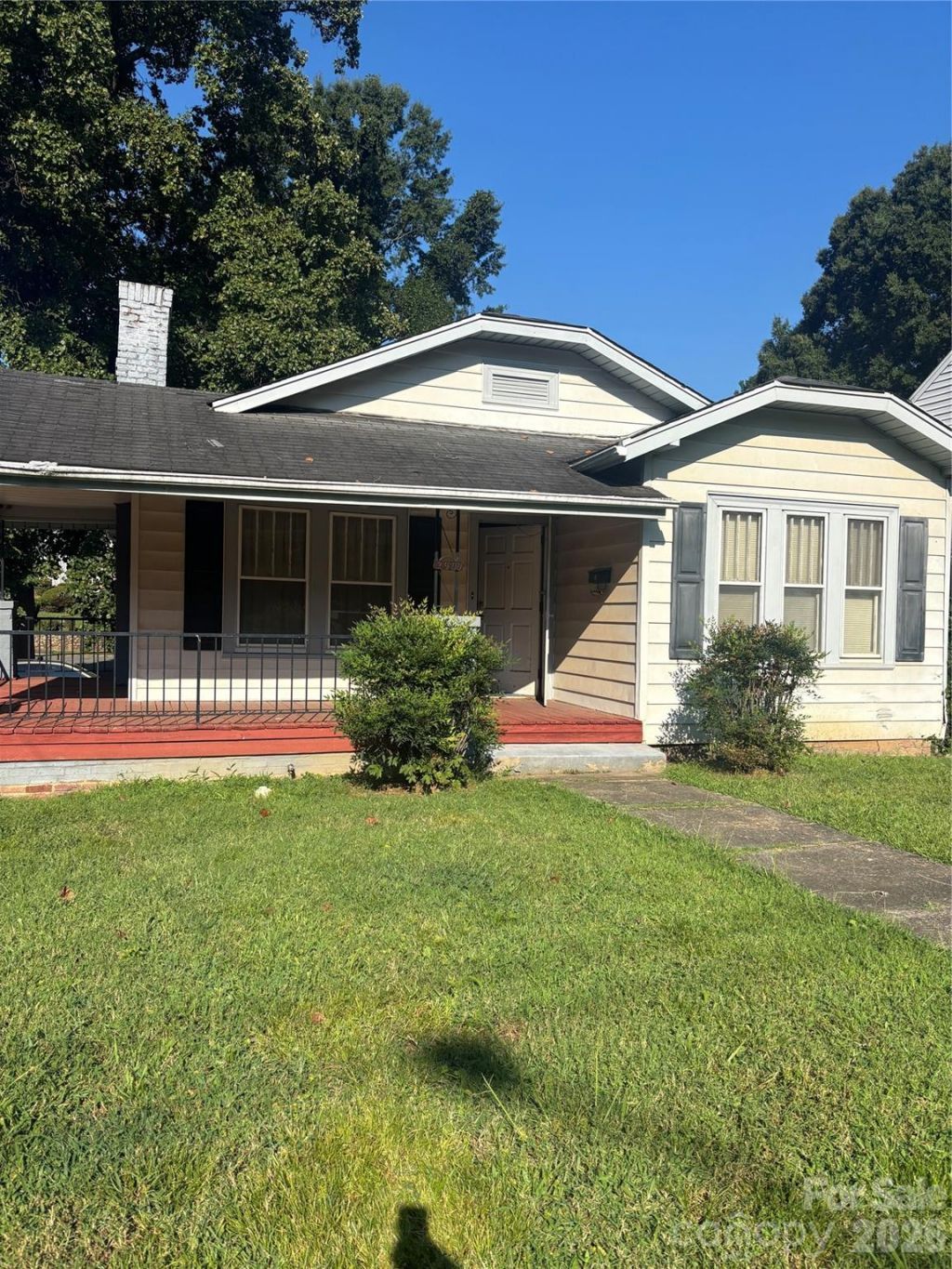 2400 Patterson Avenue, Winston Salem, NC 27105 Main Photo