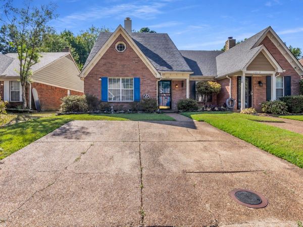 1515 BEAVER TRAIL DR, Memphis, TN 38016