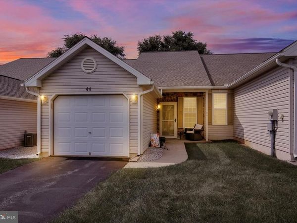 44 TURNING LEAF WAY, READING, PA 19605