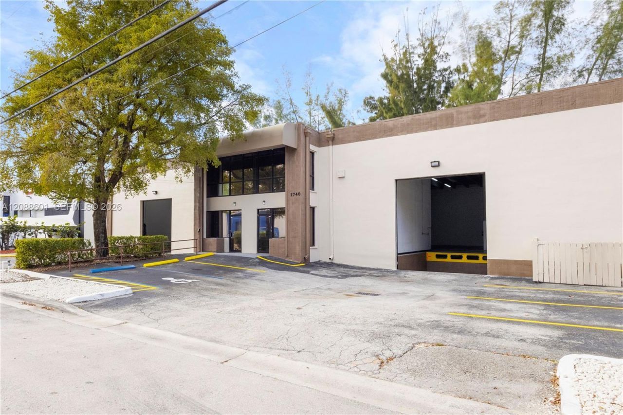 1740 NW 93 Av, Unit 1740, Doral, FL 33172 Photo