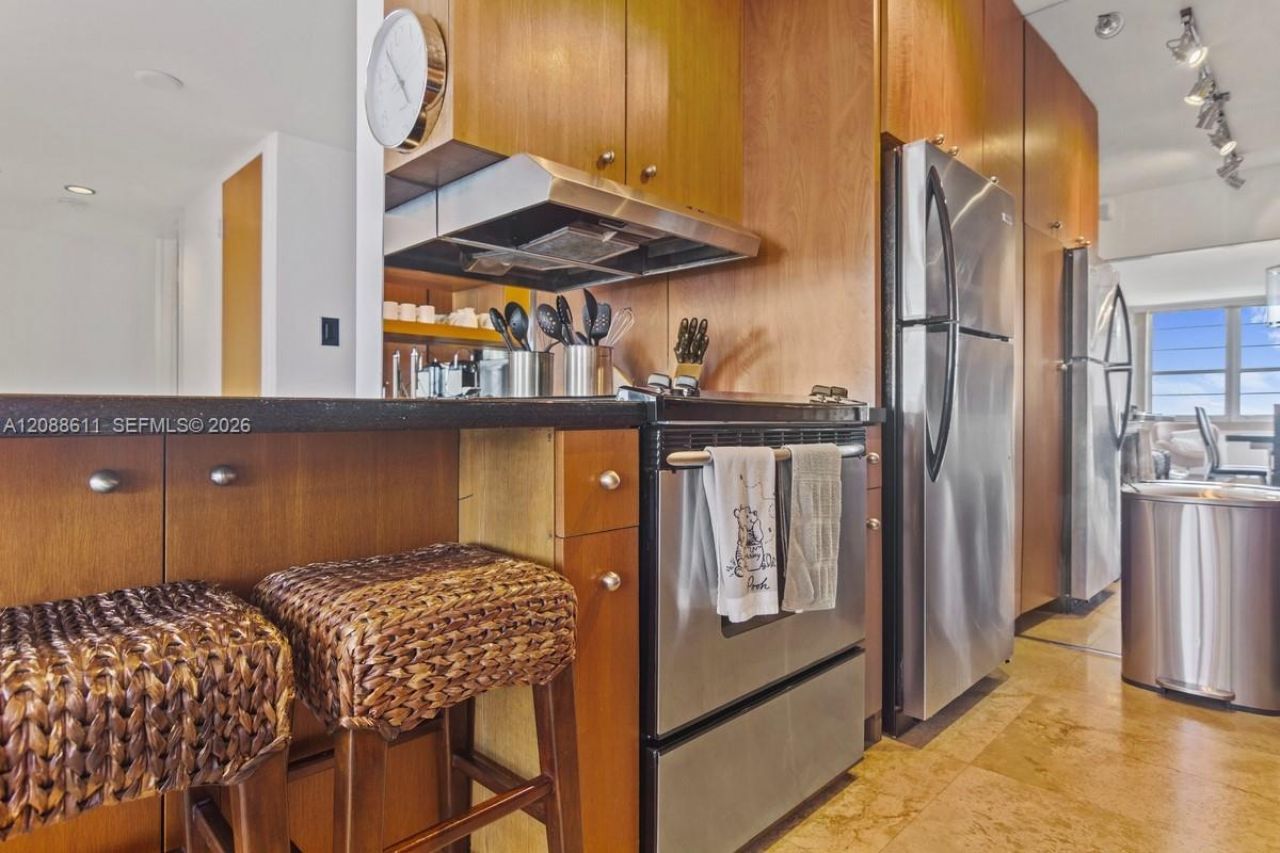 100 Lincoln Rd, Unit 748, Miami Beach, FL 33139 Photo