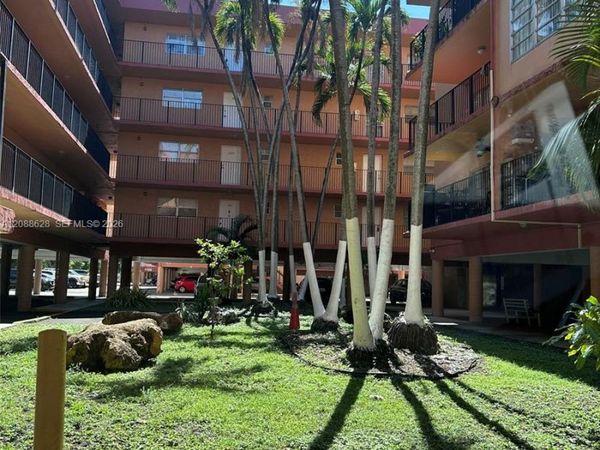 1990 W 56th St , Unit 1320, Hialeah, FL 33012