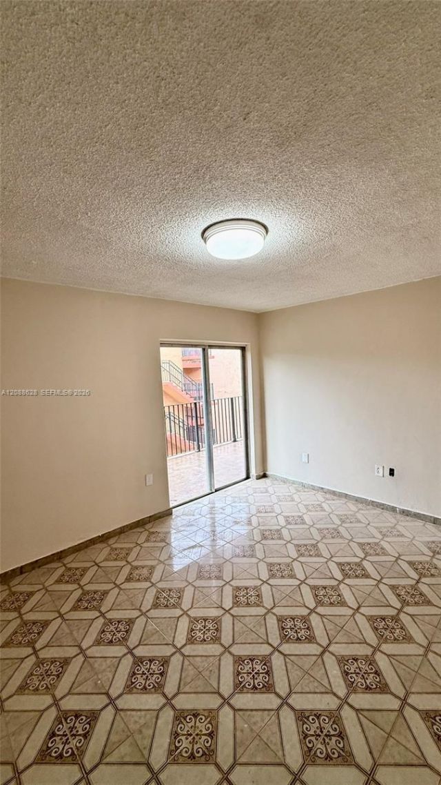 1990 W 56th St, Unit 1320, Hialeah, FL 33012 Photo