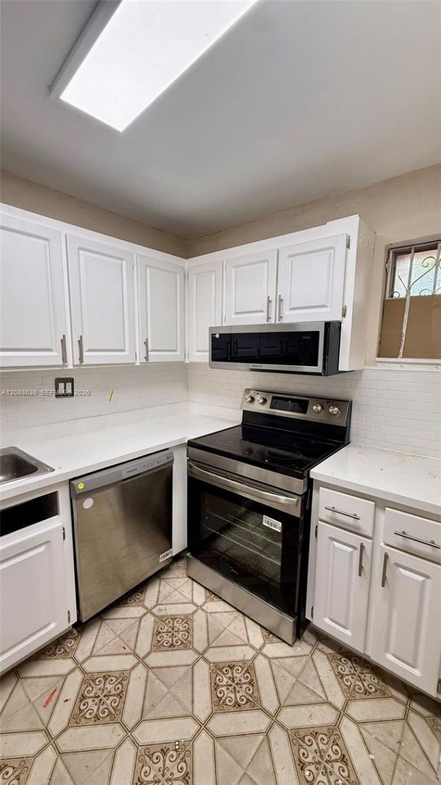 1990 W 56th St, Unit 1320, Hialeah, FL 33012 Photo