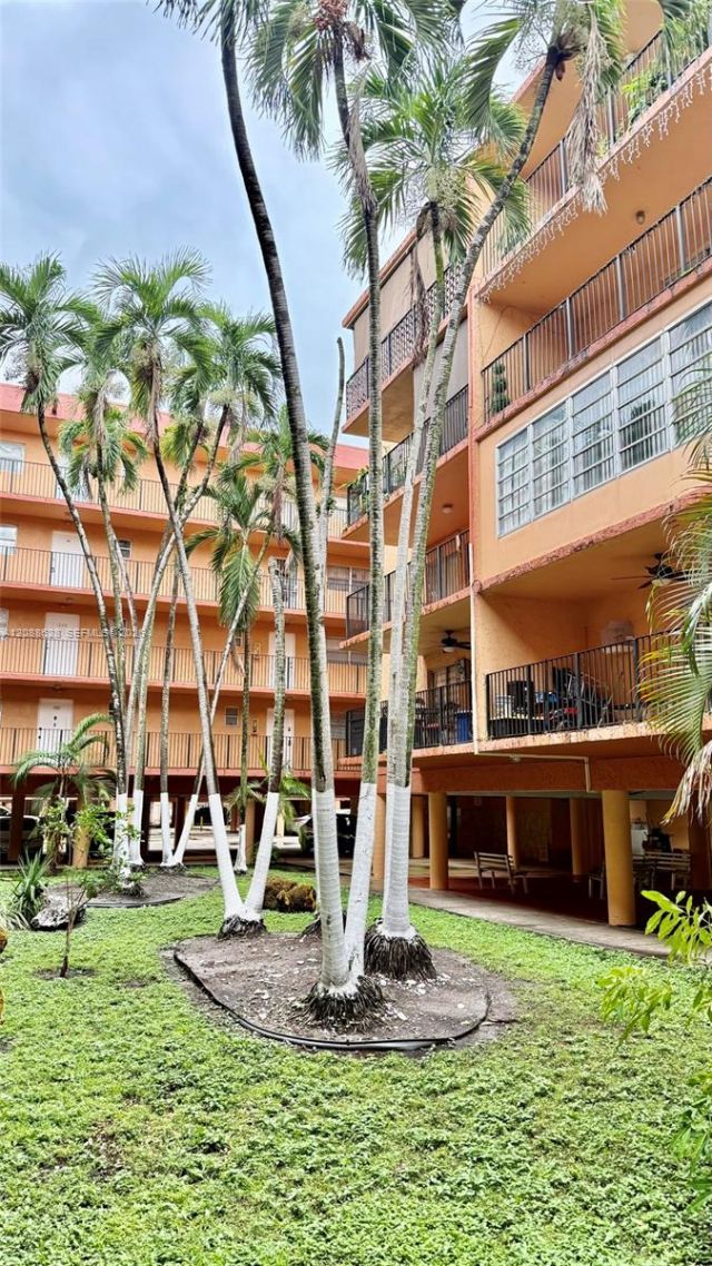 1990 W 56th St, Unit 1320, Hialeah, FL 33012 Photo