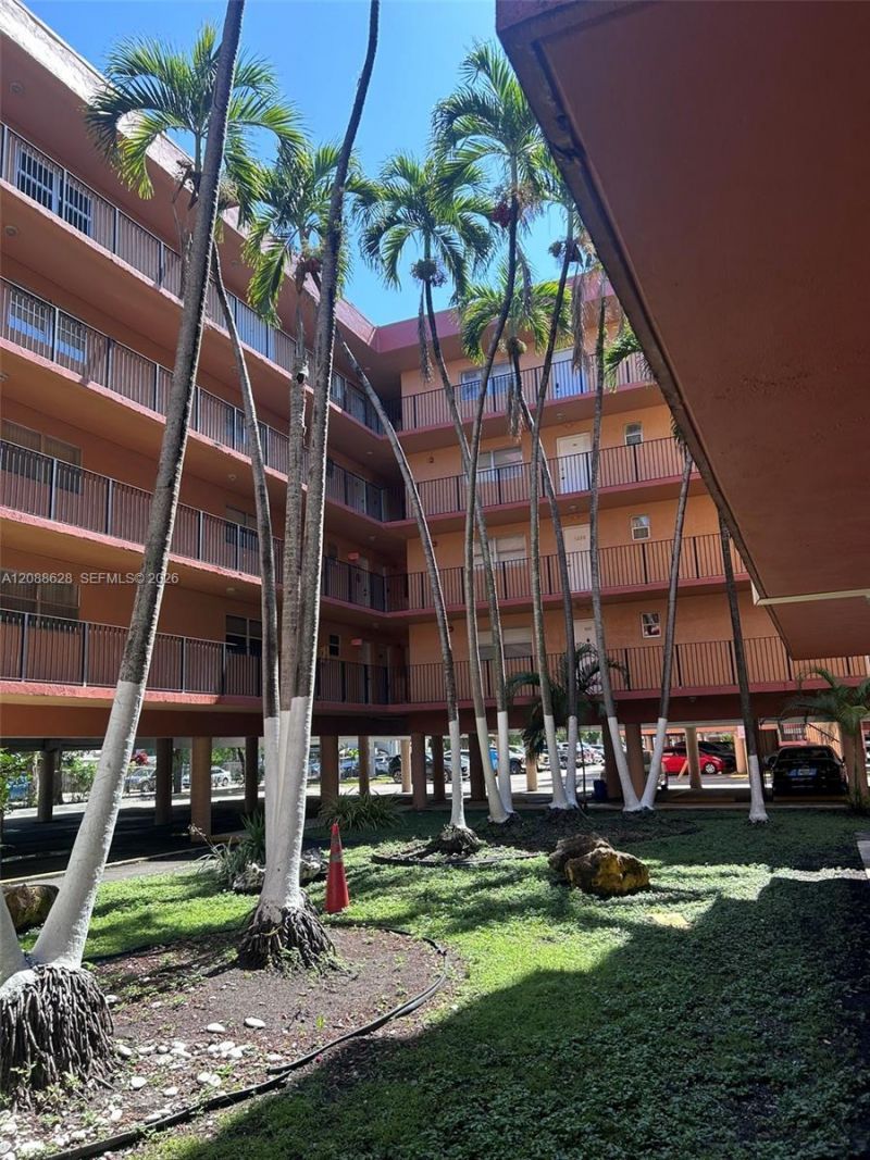 1990 W 56th St, Unit 1320, Hialeah, FL 33012 Photo